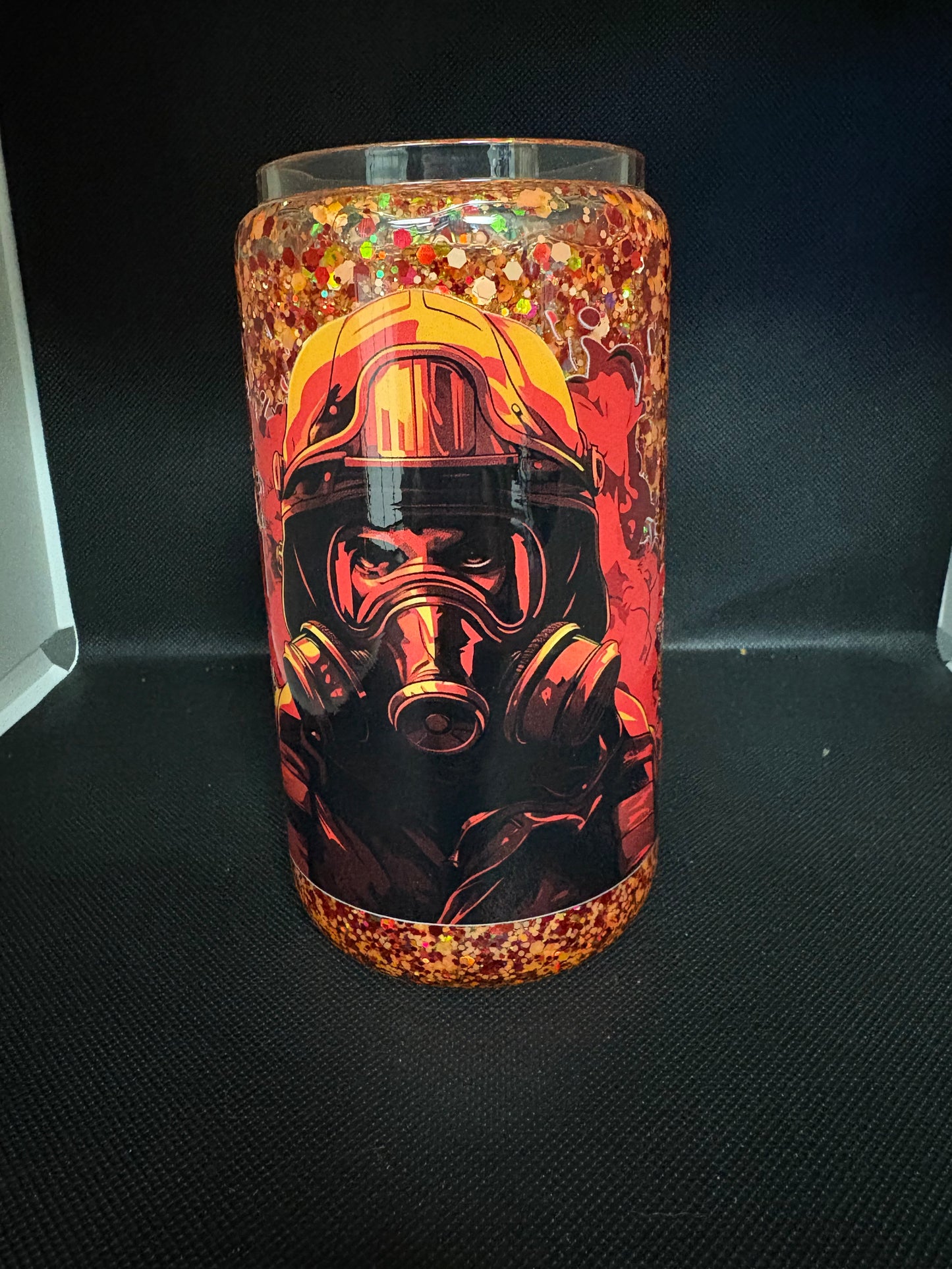 Firefighter 16 Oz Glass Snowglobe